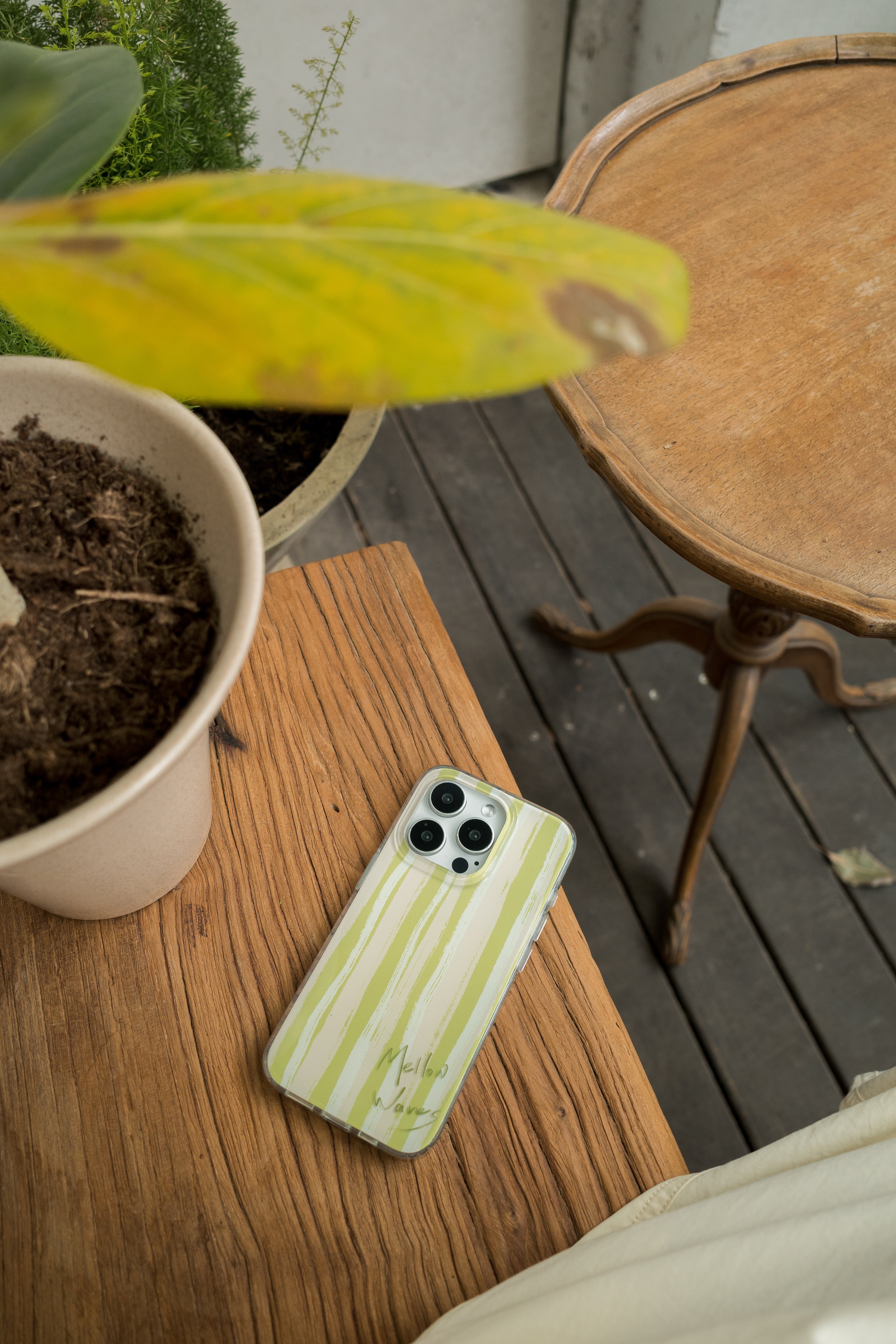 Vert Peony Phone Case