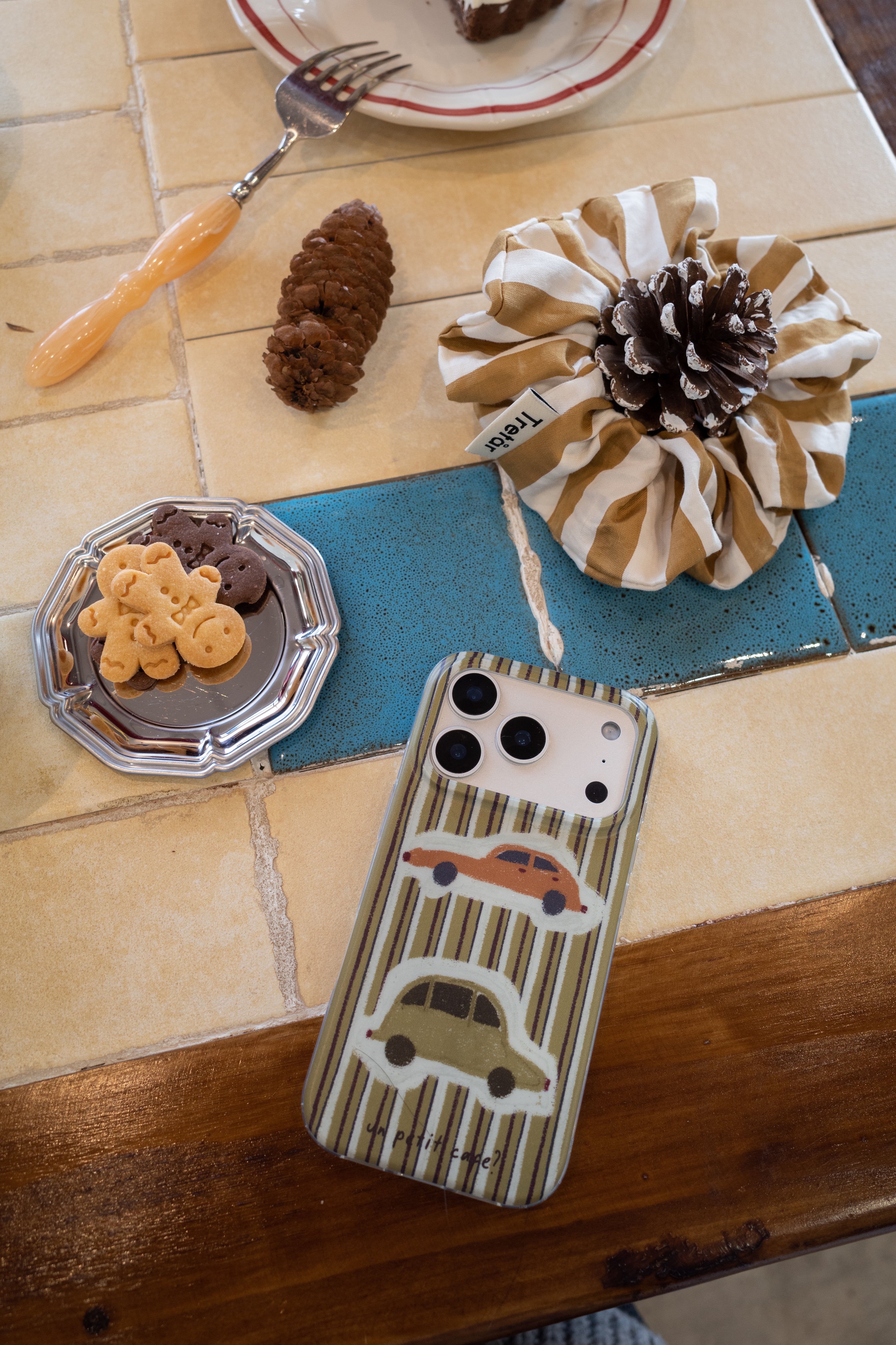 Pinewood Journey Magnetic Phone Case